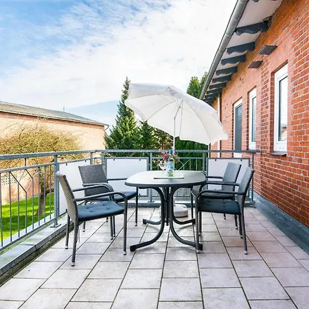 Haus Zur Linde 4 *